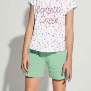 pijama niña corto confetti. Letras en camiseta manga corta. Bermuda verde